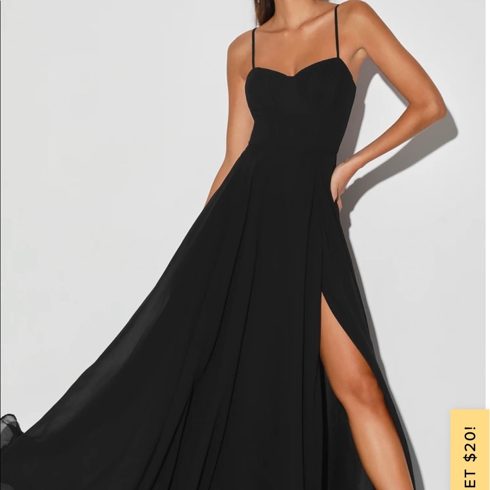 Cause for Commotion Black Pleated
Bustier Maxi Dress
